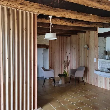 Maison Quercynnoise בית נופש Le Bastit